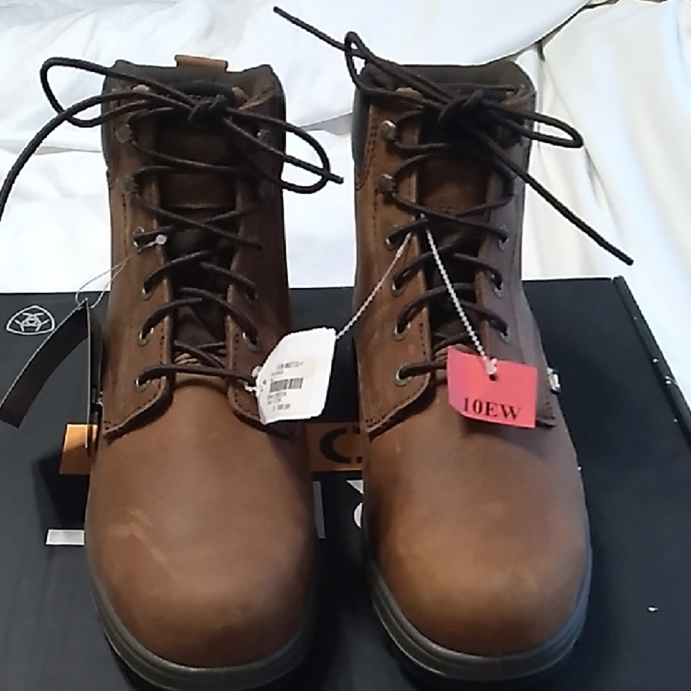 Wolverine Chestnut Men's Lace-Up Boots